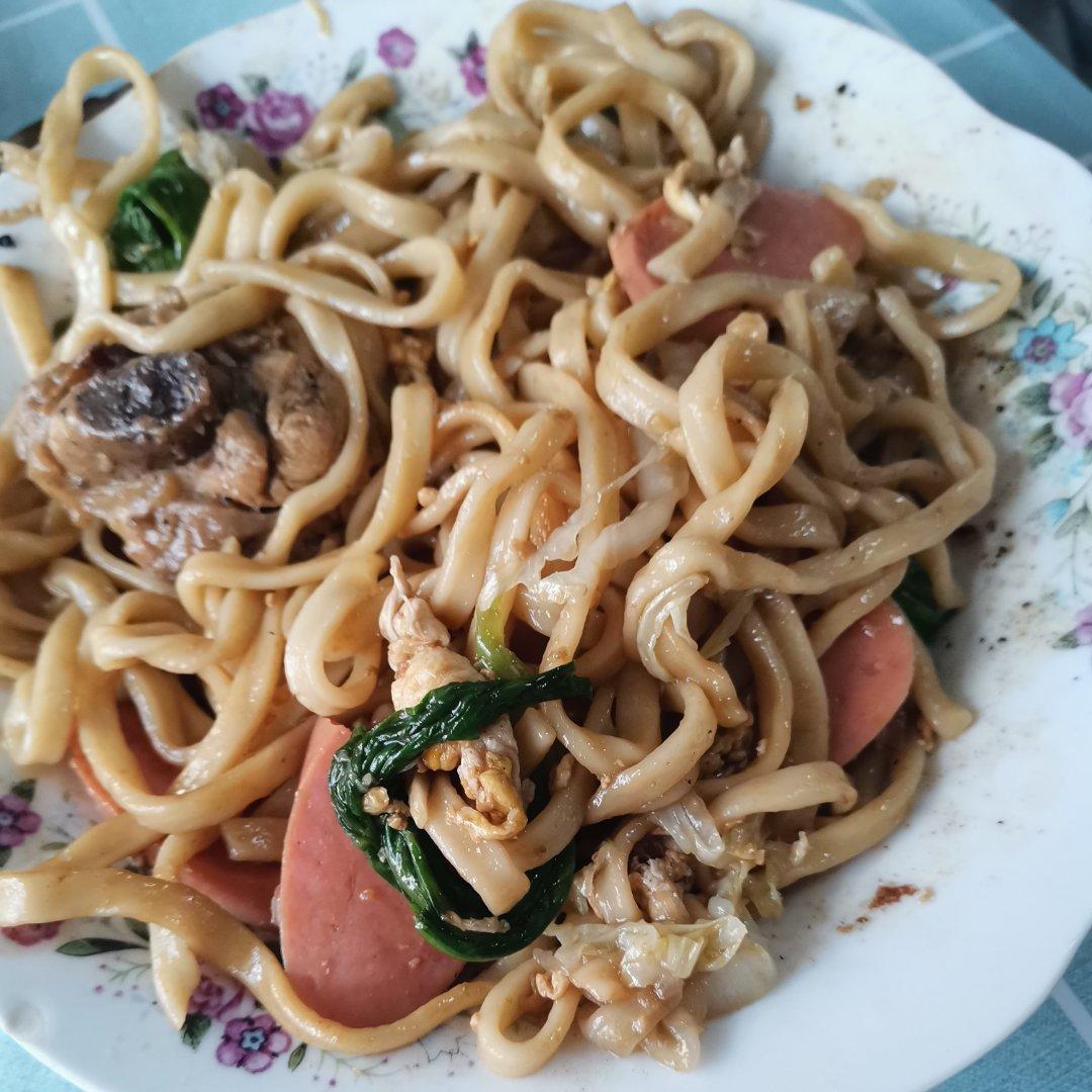 家常版什锦炒面