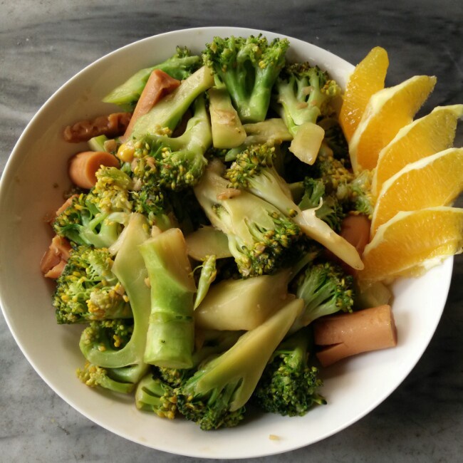 蒜蓉西兰花炒章鱼肠