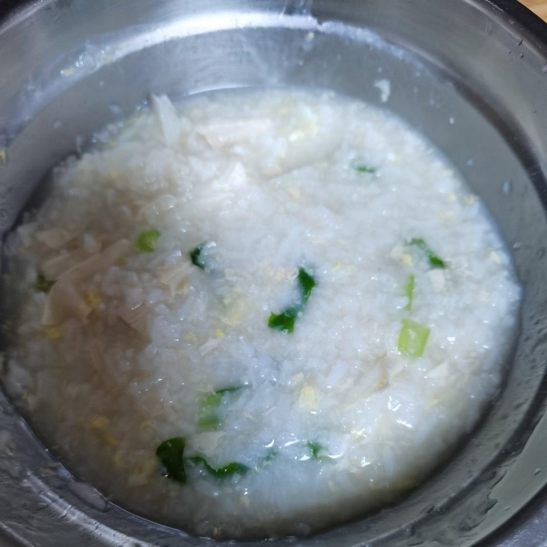 菜泡饭 大家都吃过吧