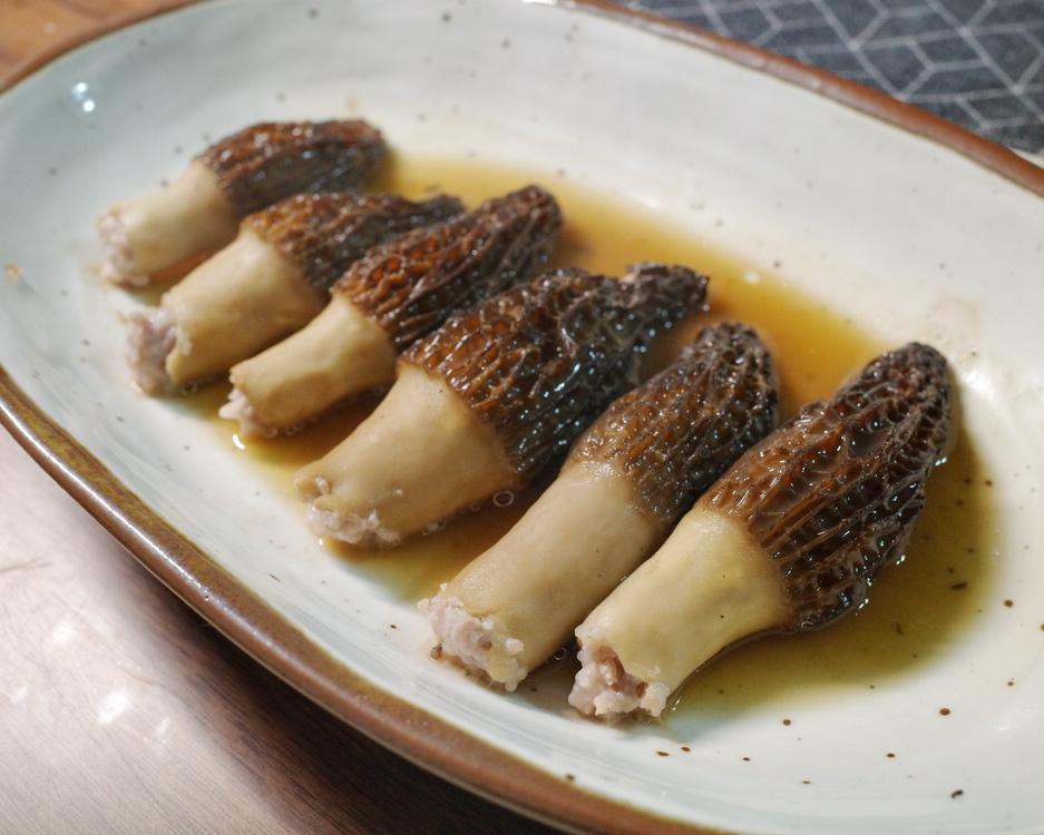 羊肚菌酿肉的做法
