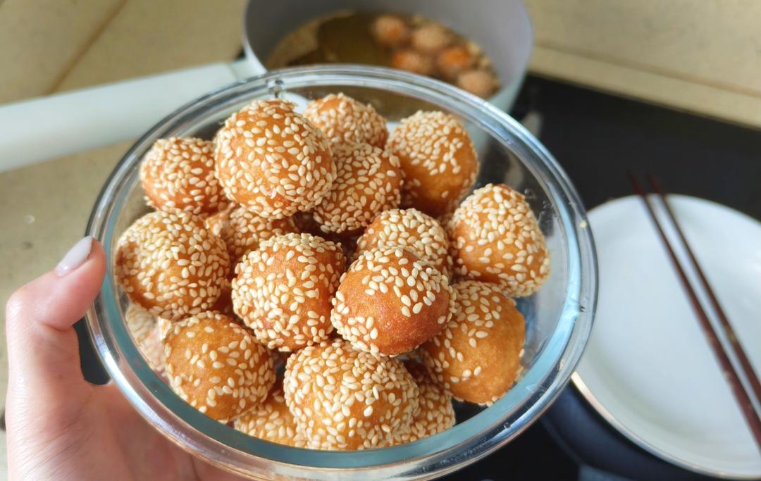“南瓜芝麻球”聚餐必做小点心