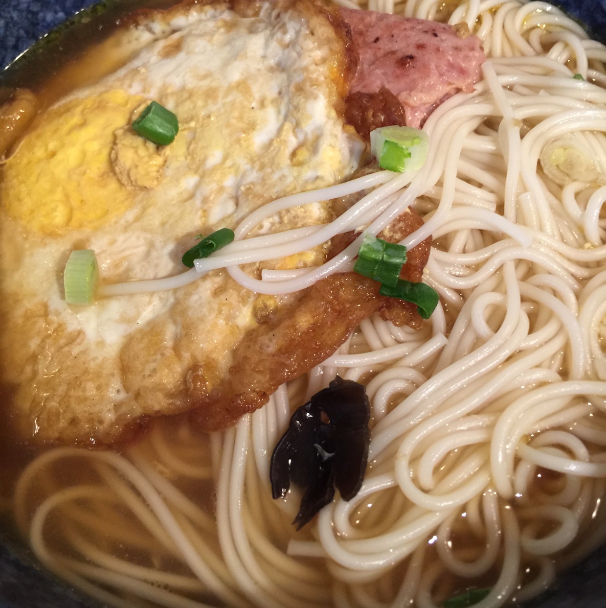 港式餐蛋面