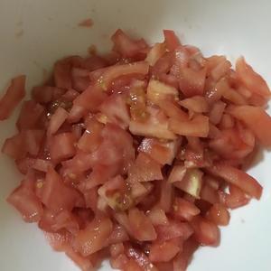 番茄蘑菇浓汤的做法 步骤2