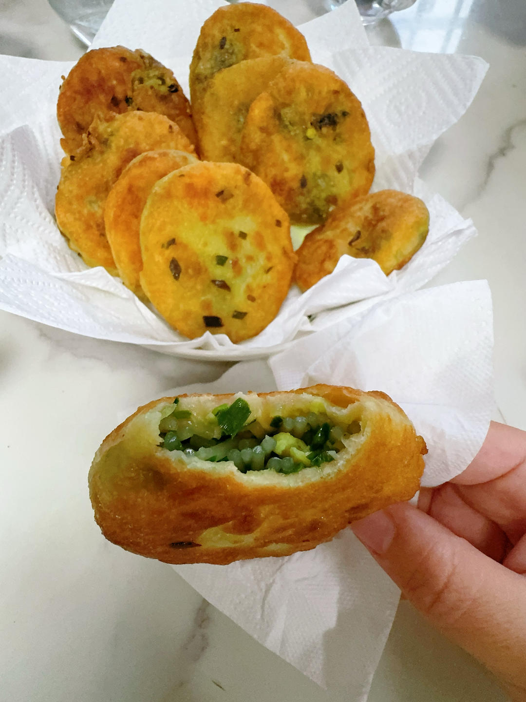 皮薄如纸的韭菜馅饼|免揉面法