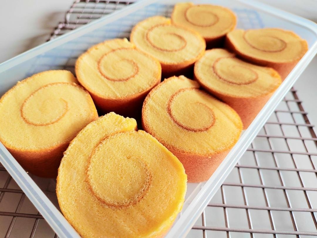 蛋糕卷这样做‼️不掉皮不开裂（小视频食谱）