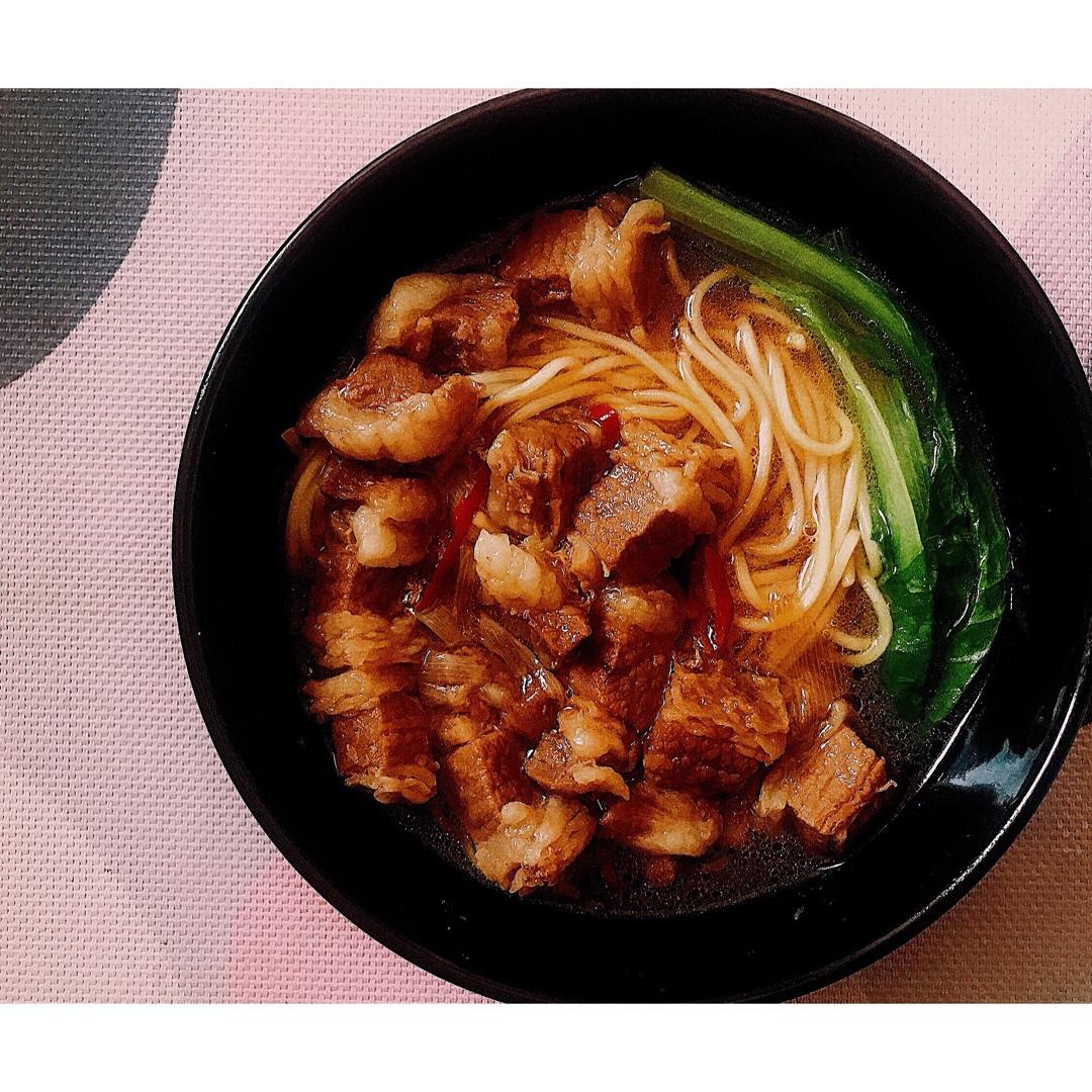 红烧牛肉面