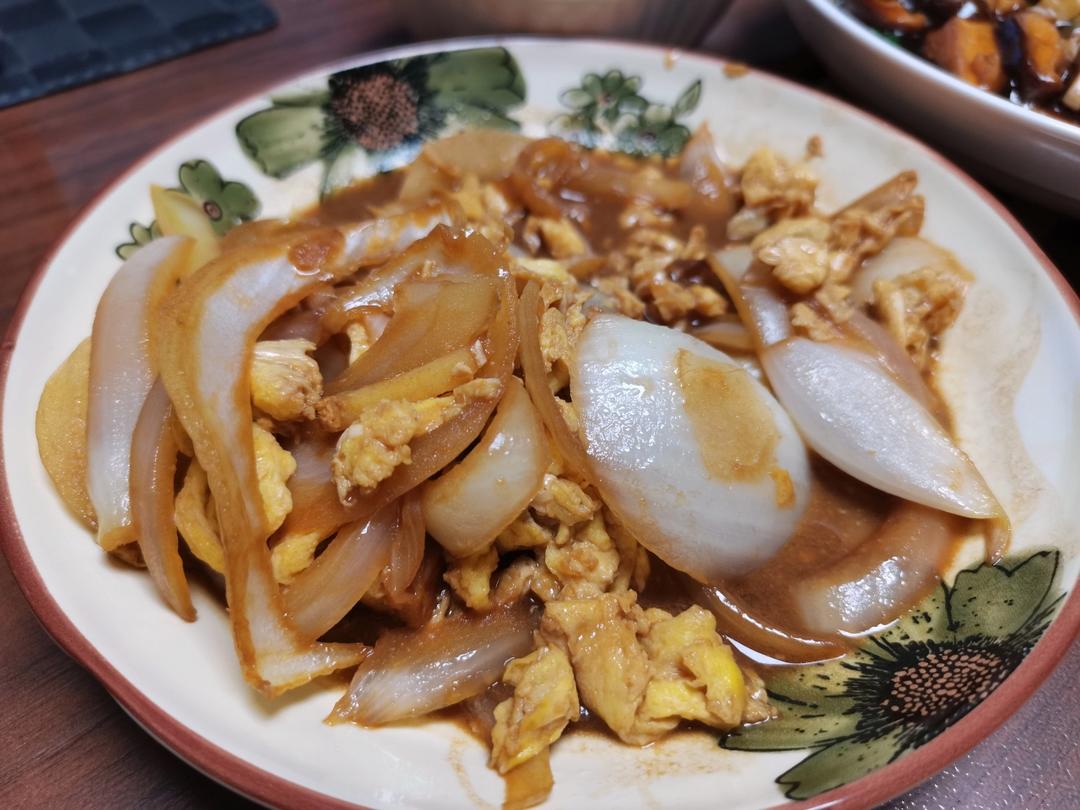 降压防癌的好食材  洋葱炒鸡蛋