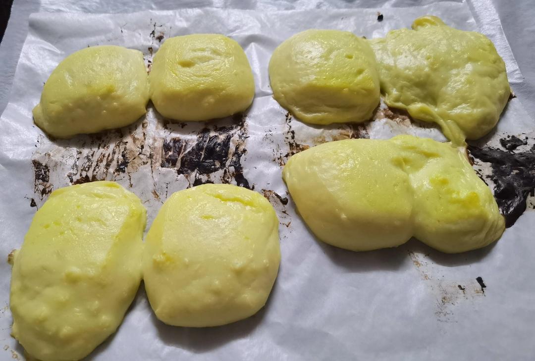 烤牛奶，又叫烤鲜奶（全蛋版，消耗牛奶）