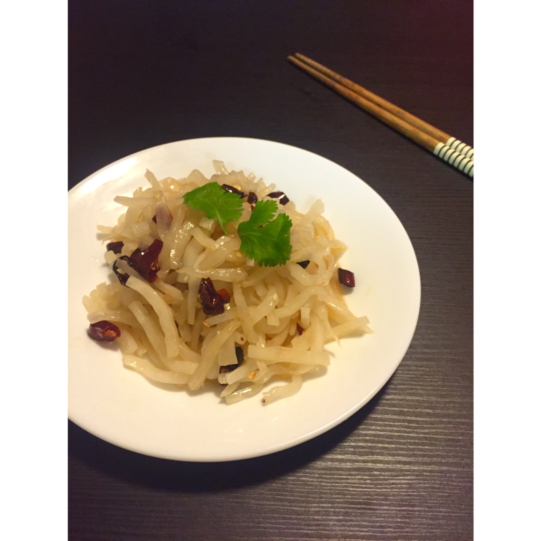 炝拌萝卜丝