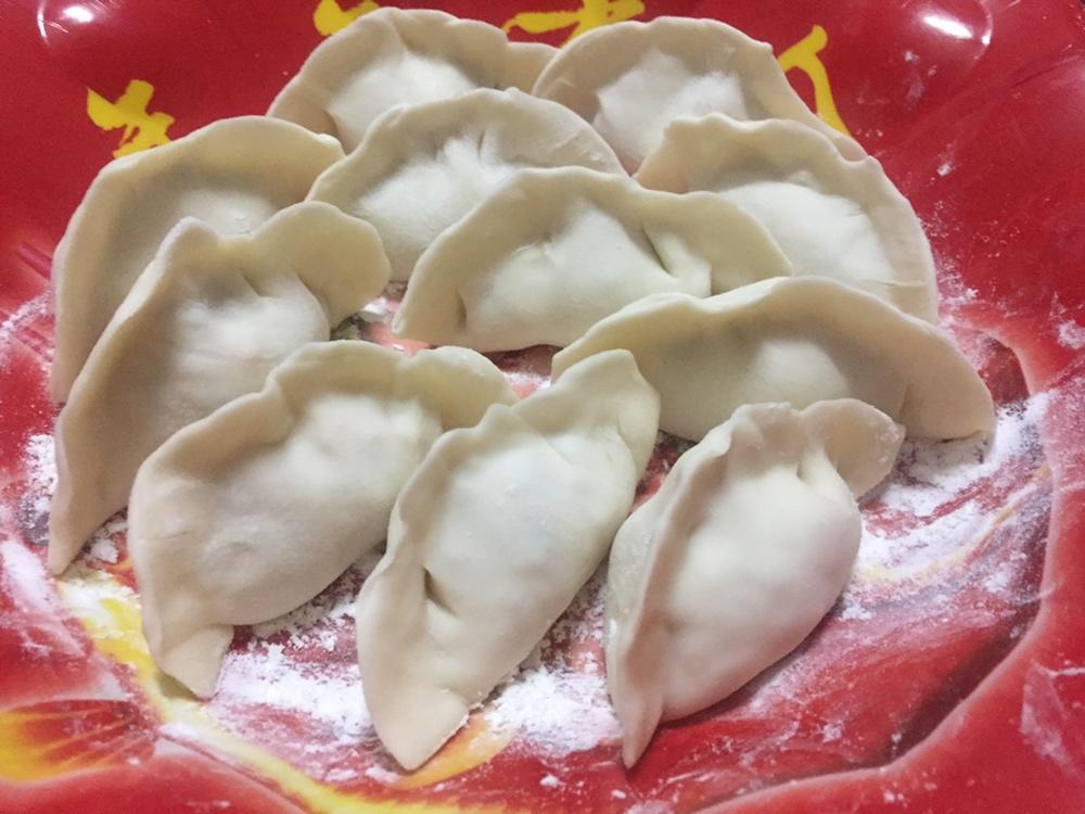 普通大肚饺子包法（内有羞答答小视频ヾ(@^▽^@)ノ　）