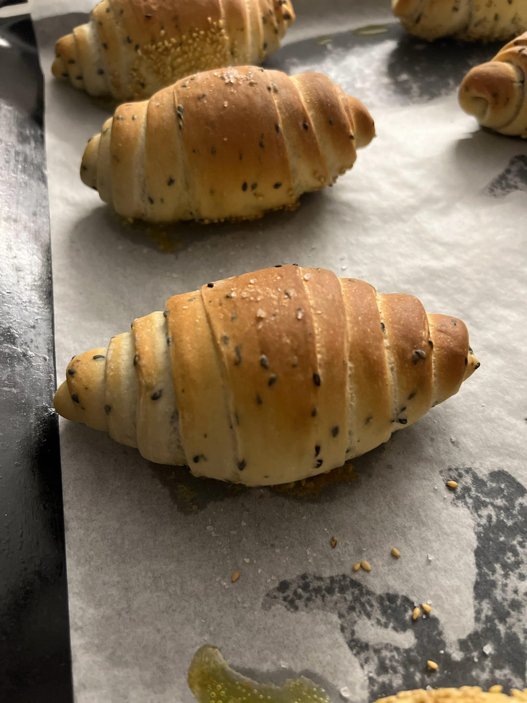 黑芝麻海盐卷/日式盐面包