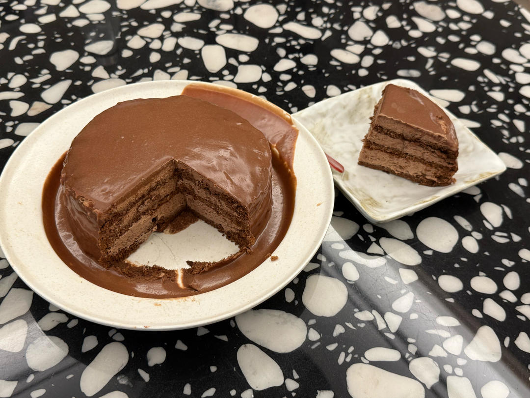 【简简厨房】巧克力戚风，巧克力奶油和甘纳许