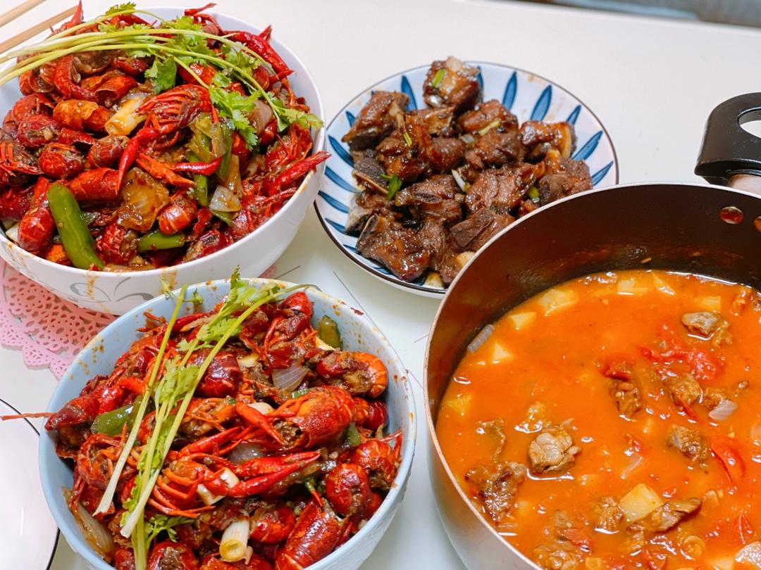 厨师长教你：“麻辣小龙虾”的家常做法 ,好吃的停不下来