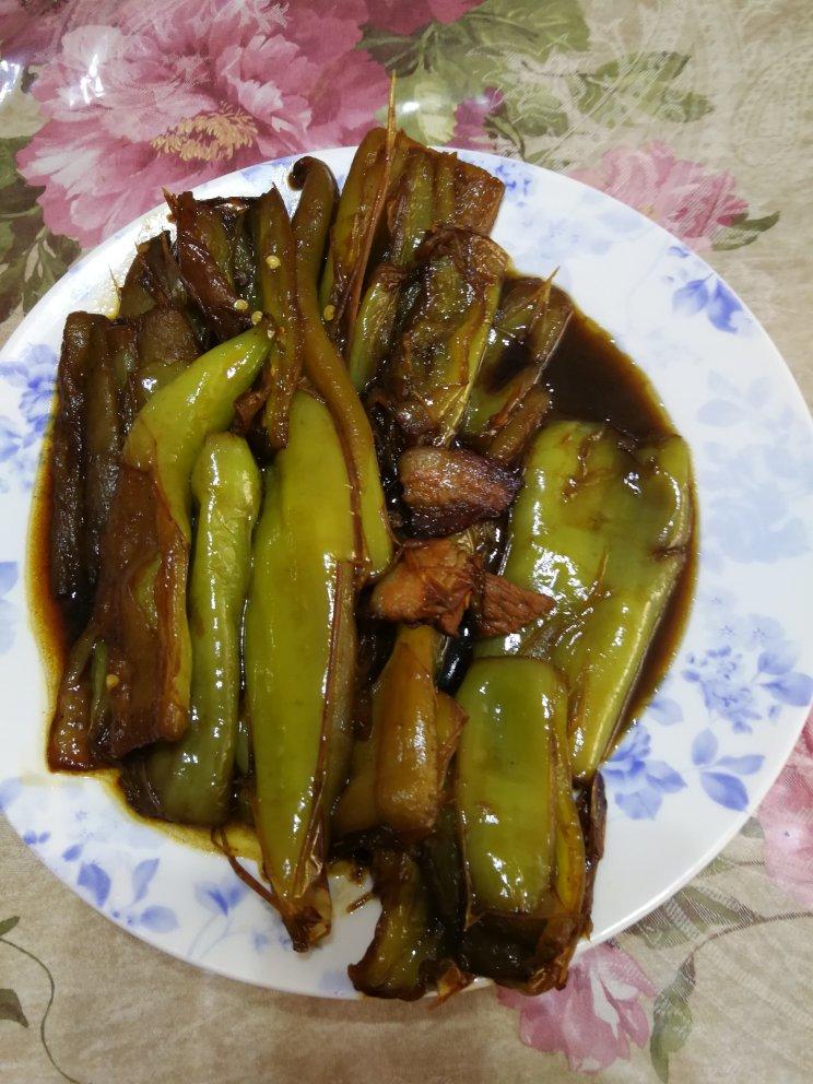 油焖尖椒香菜