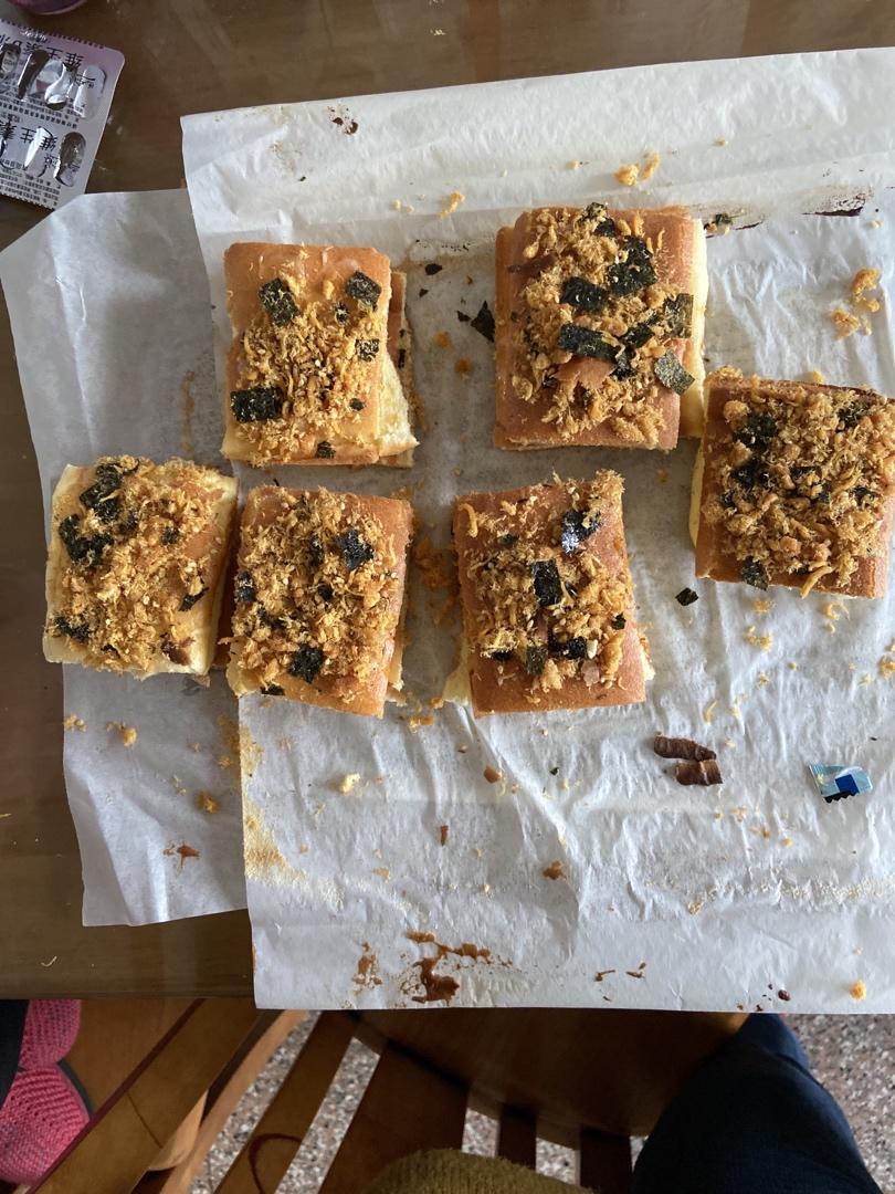 美味海苔肉松小贝