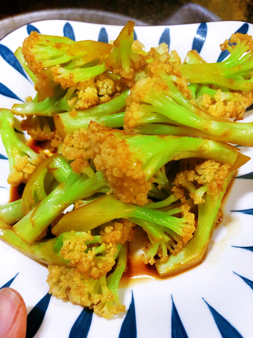 老丁的私房菜-干锅花菜
