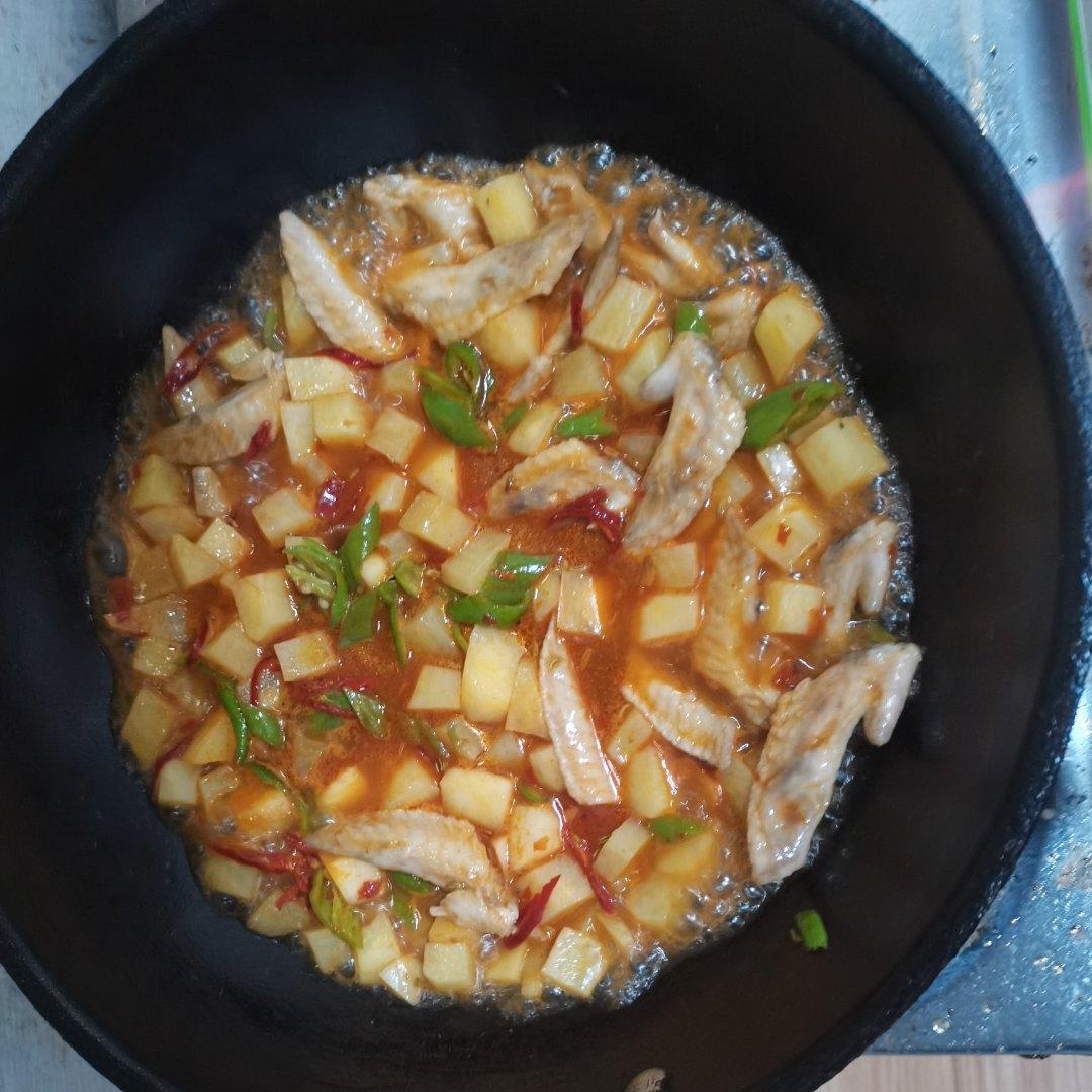 👏追剧下饭菜土豆鸡翅煲🙊一口气三碗饭