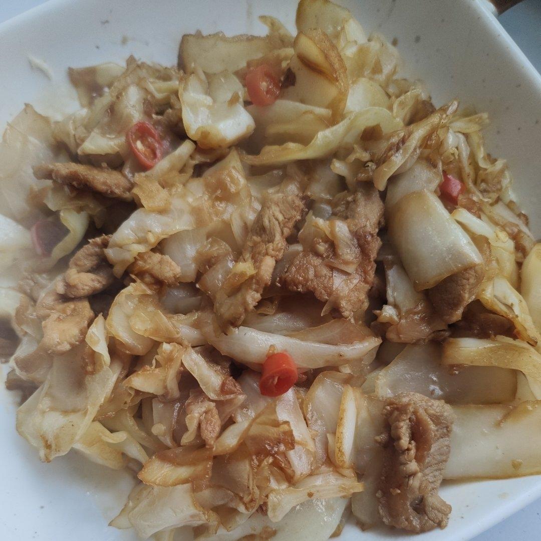 包菜炒肉