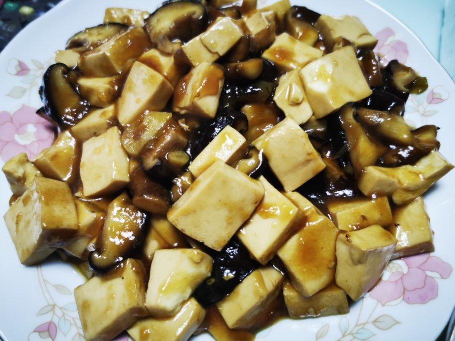 超简单还减脂 香菇烧豆腐