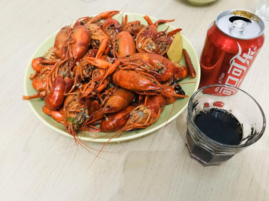 蒜泥龙虾🦞