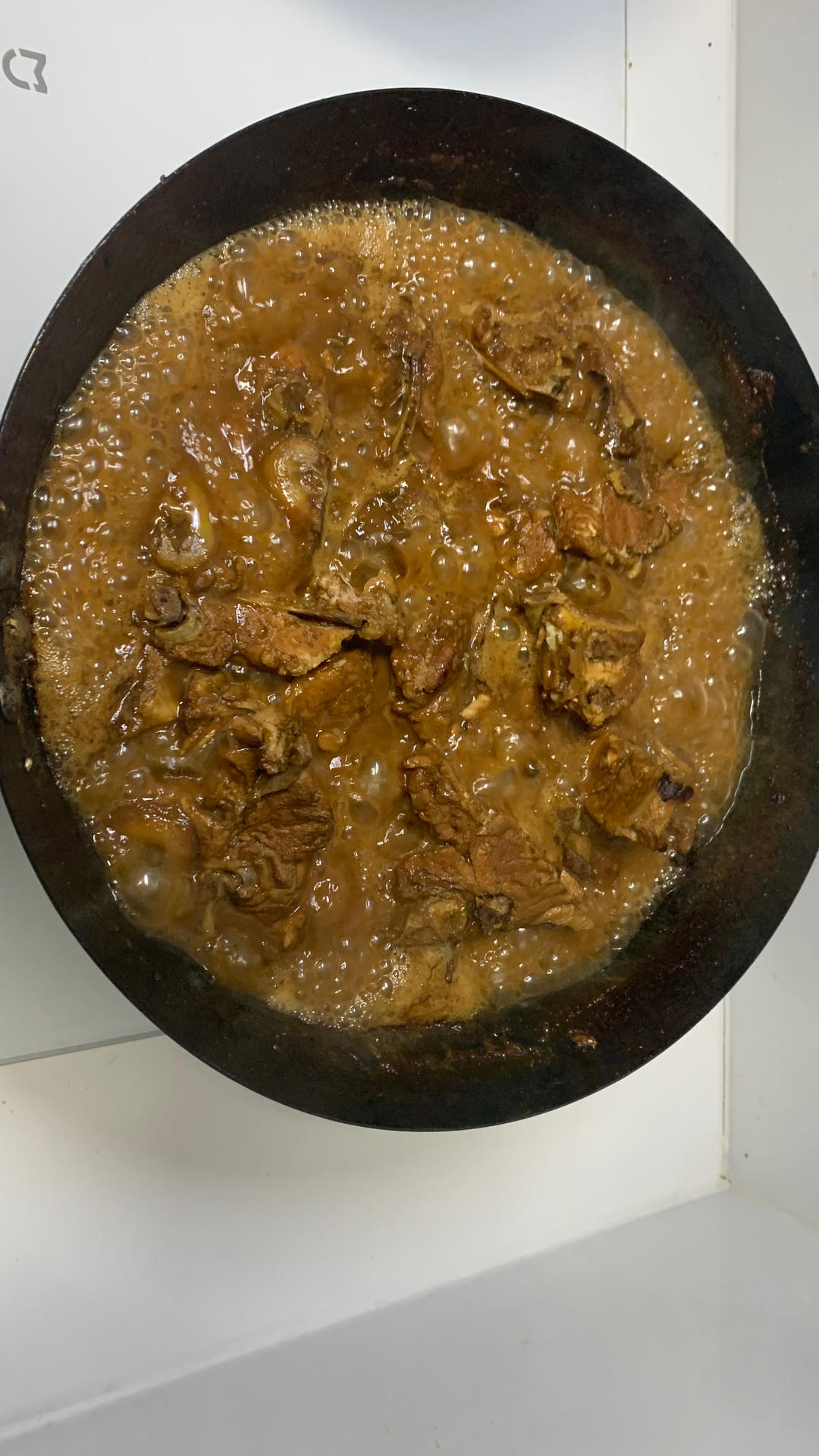 厨师长教你：“酱大骨”的家常做法，酱香浓郁，汤汁拌饭一绝