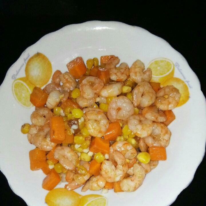 三色炒虾仁