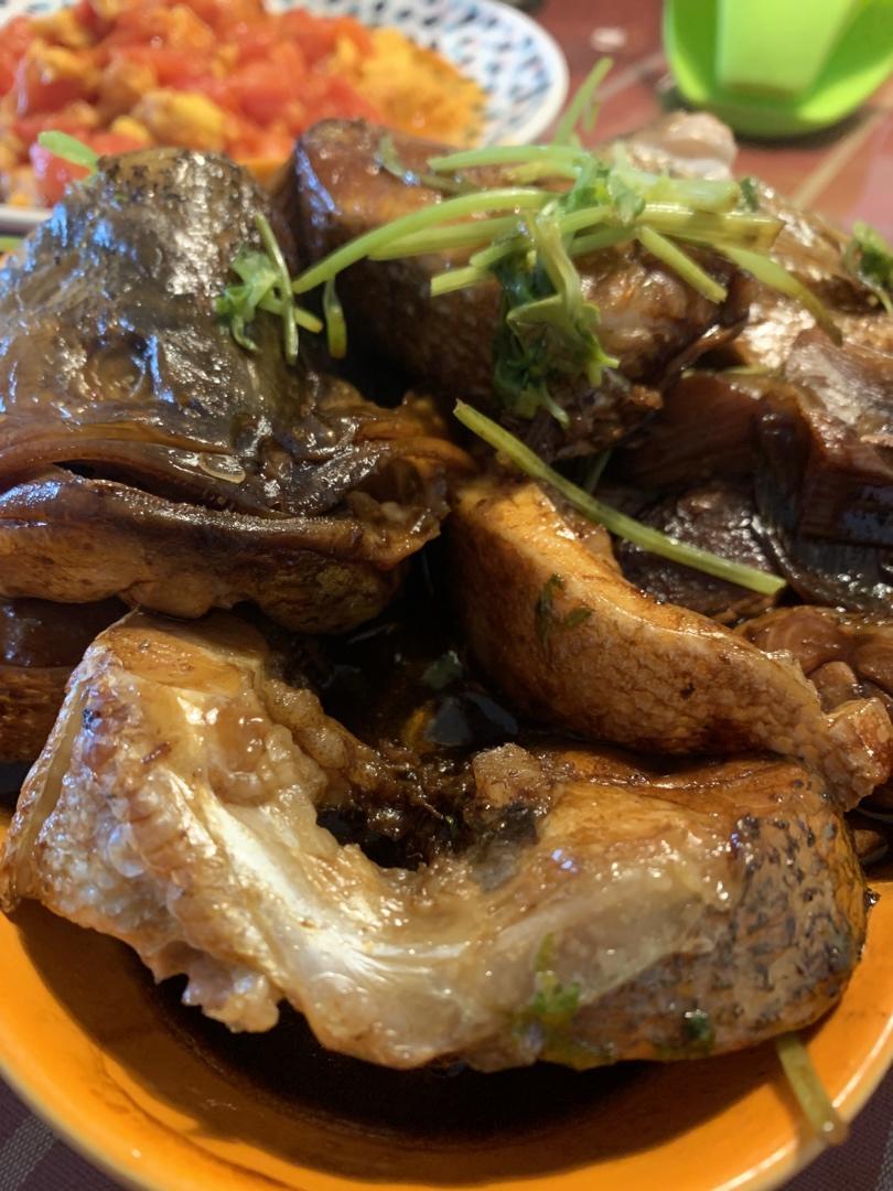 焖鲈鱼