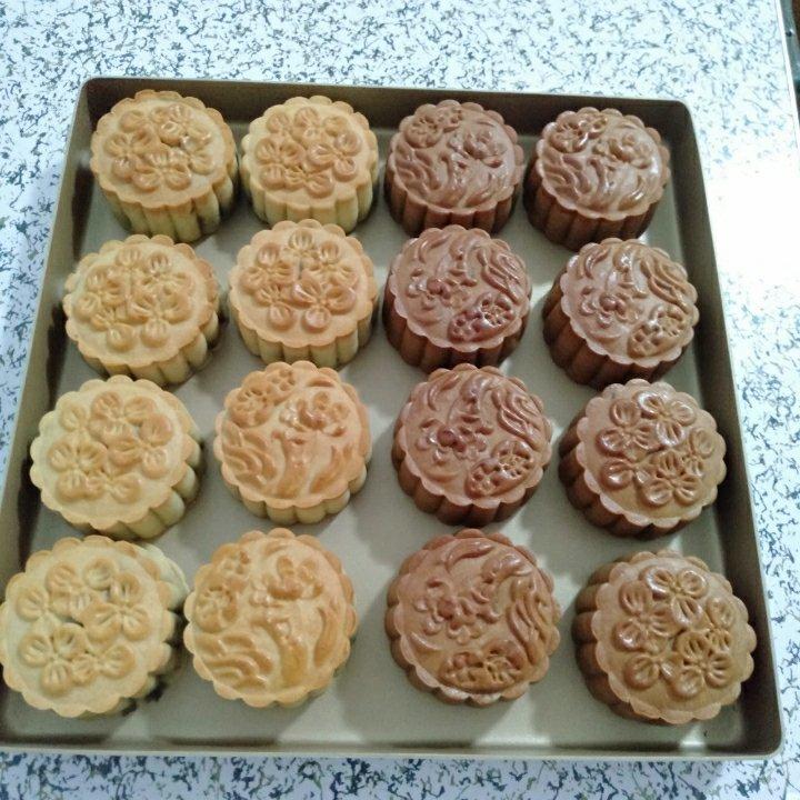 广式蛋黄月饼（75克、50克、各种规格都有）