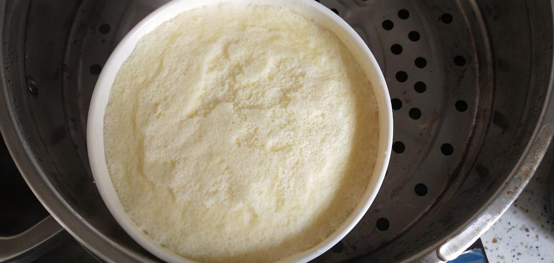 宝宝辅食蒸蛋糕（不用烤箱也能做蛋糕）