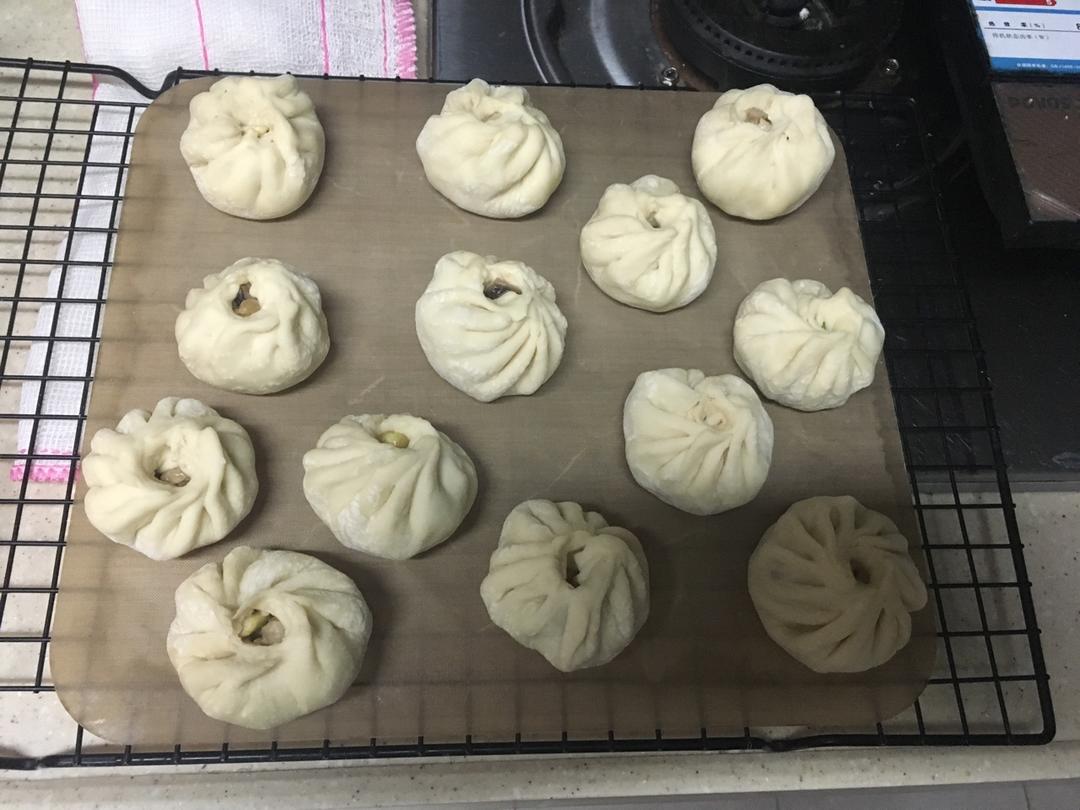 肉包子,杠杠的