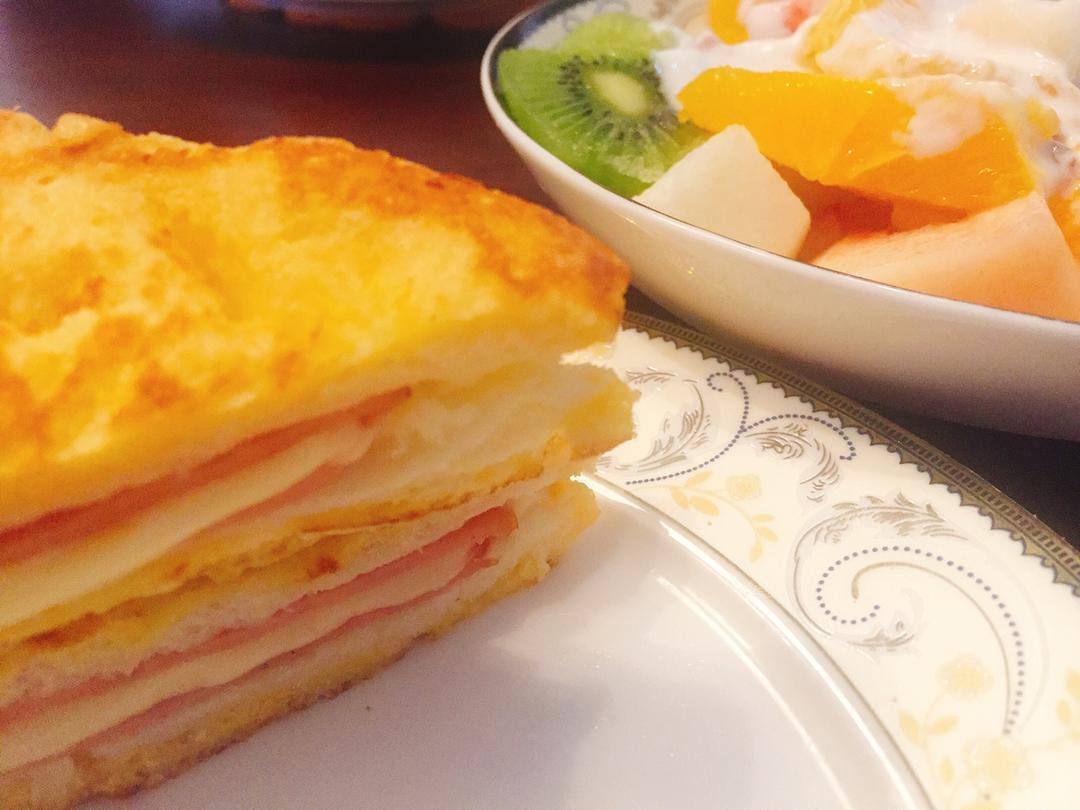 十分钟快手早餐【港式火腿西多士】