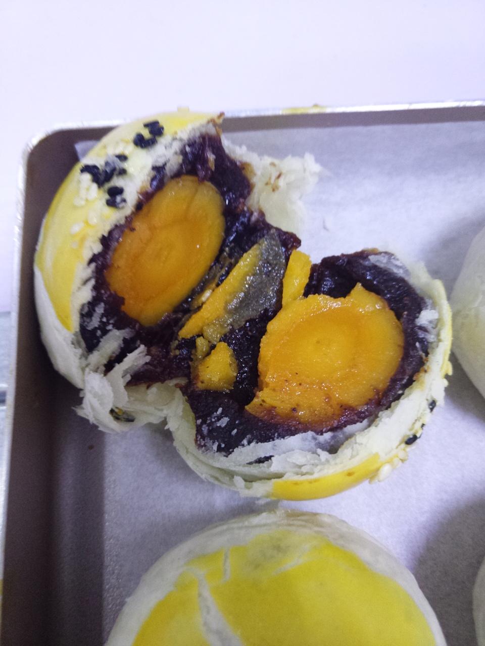 蛋黄酥