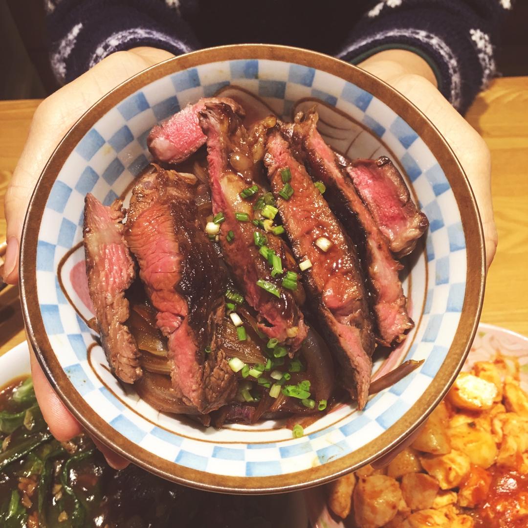 牛排丼