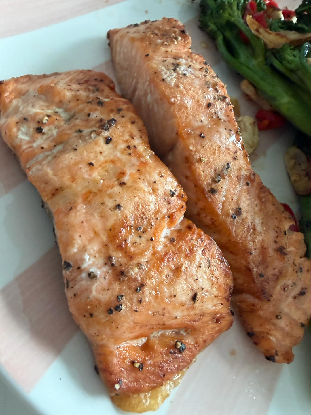 空气炸锅无油煎三文鱼(减脂 懒人必备)