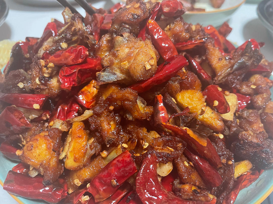 辣子鸡千万不要直接下锅炒，多加这1步，味道比饭店更好吃