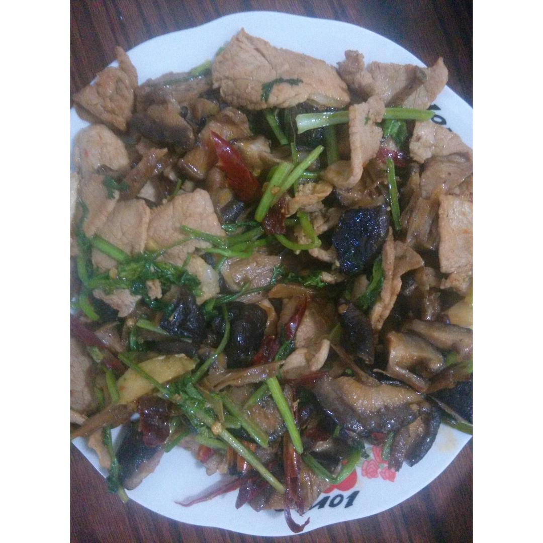 香菇肉片炒油菜