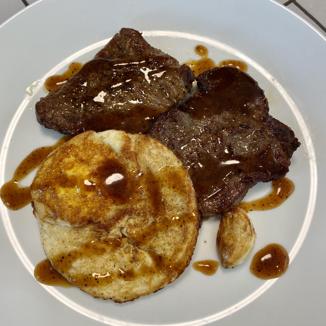 荷亭听雨做的最简单也最正宗的煎牛排