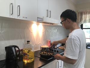 鲜椒茄汁牛肉面的做法 步骤8