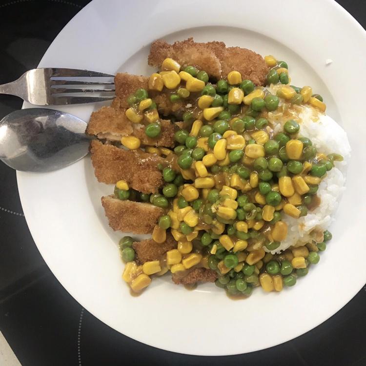 咖喱鸡排饭