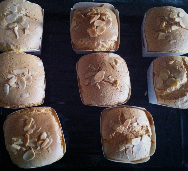 蛋香十足の海绵杯子蛋糕，伴手礼好选择。