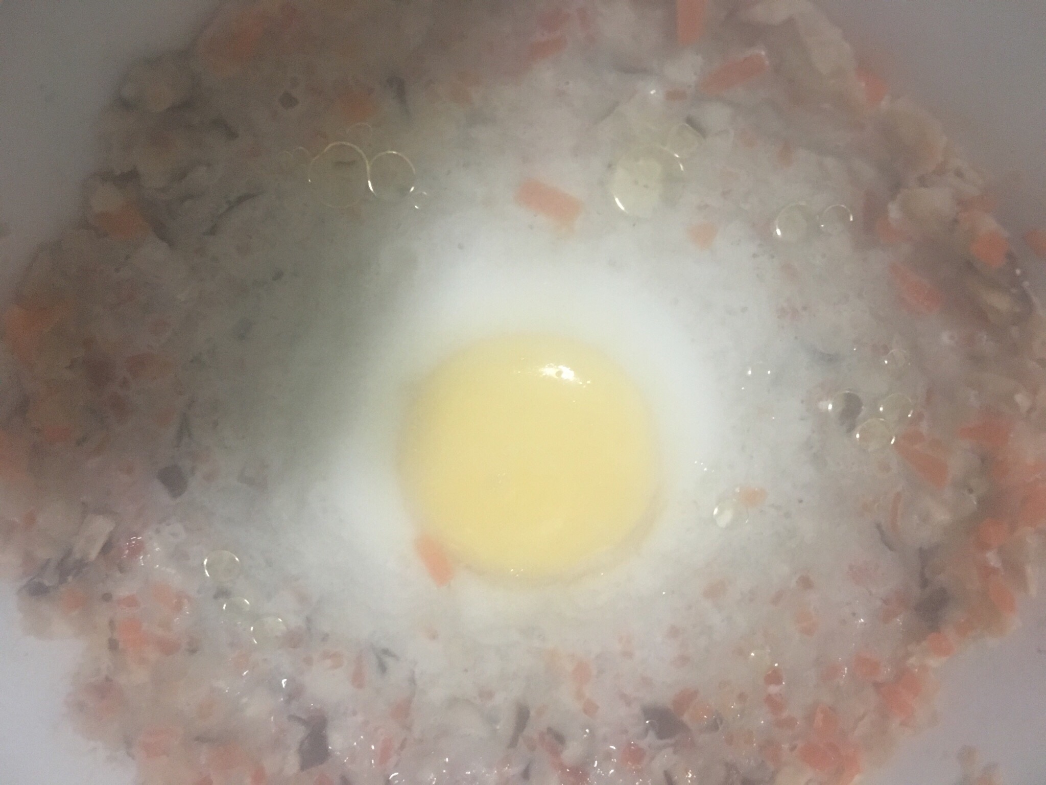 香菇胡萝卜肉饼窝鸡蛋