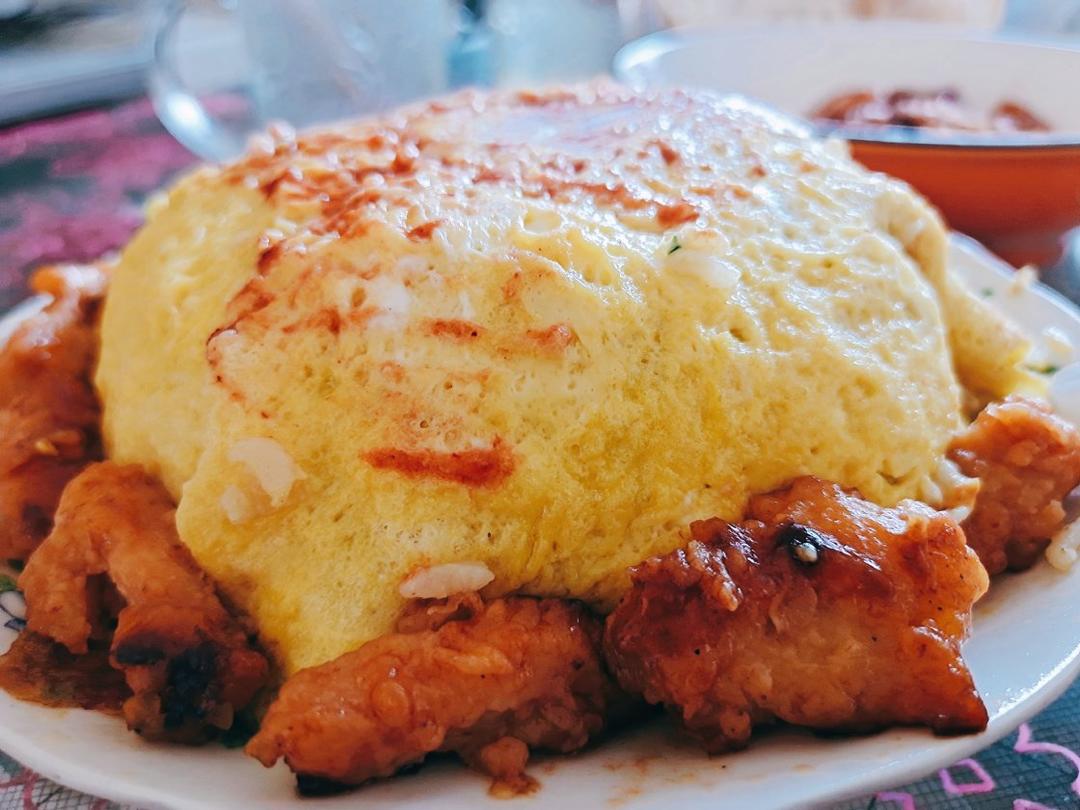 日式咖喱鸡蛋包饭