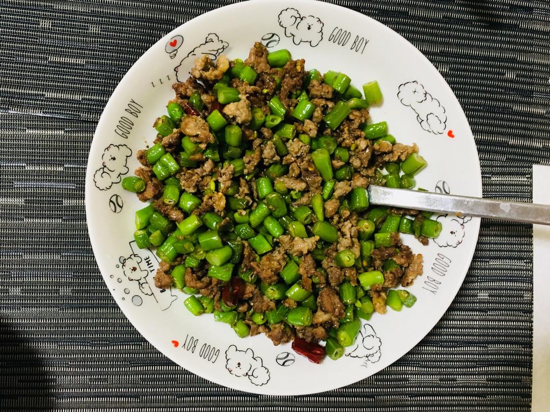 肉沫豆角下饭菜