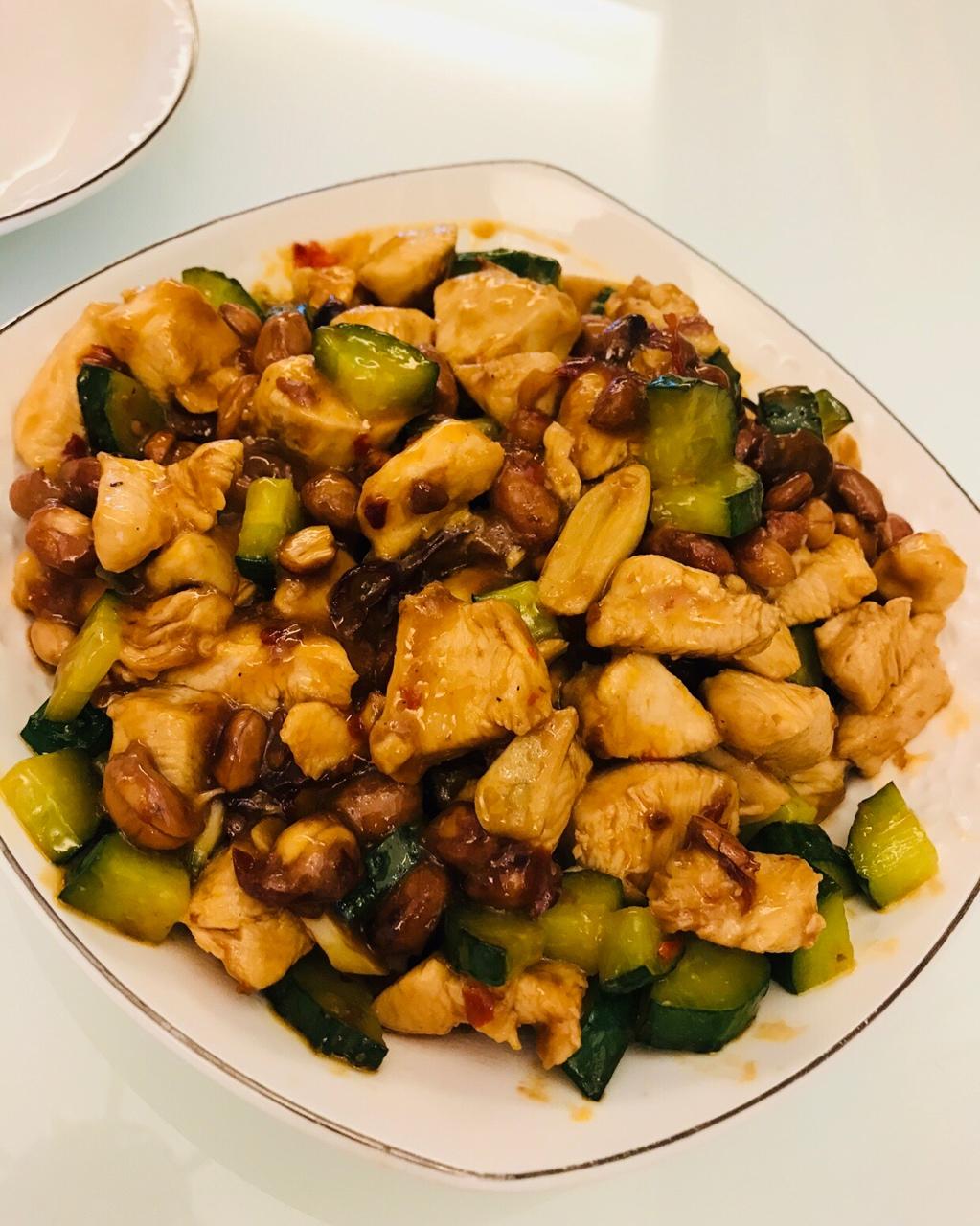 【中餐厅】亮大厨教做宫保鸡丁『多图详解』