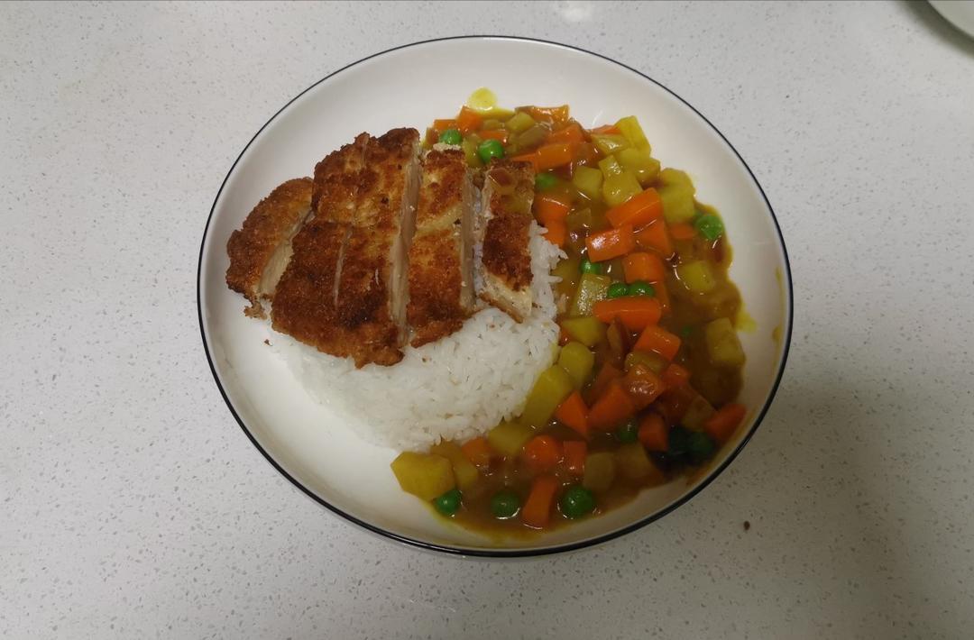 暖心の炸猪排咖喱饭