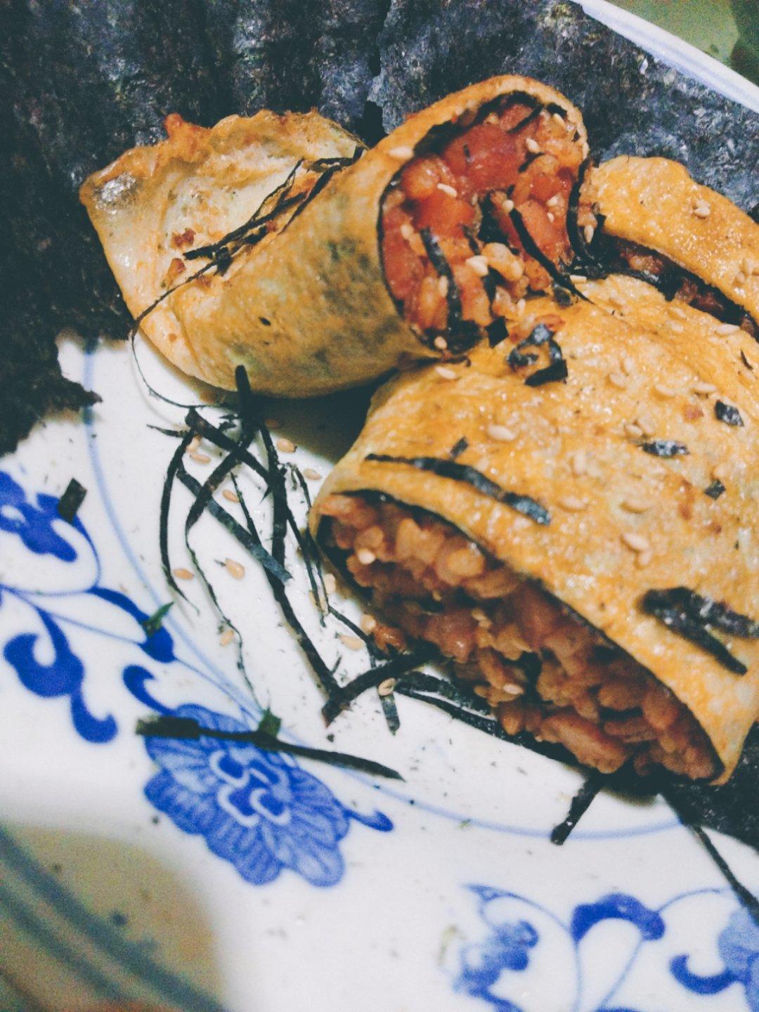 蛋皮泡菜寿司卷