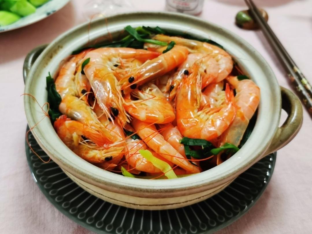 砂锅焗海鲈鱼
