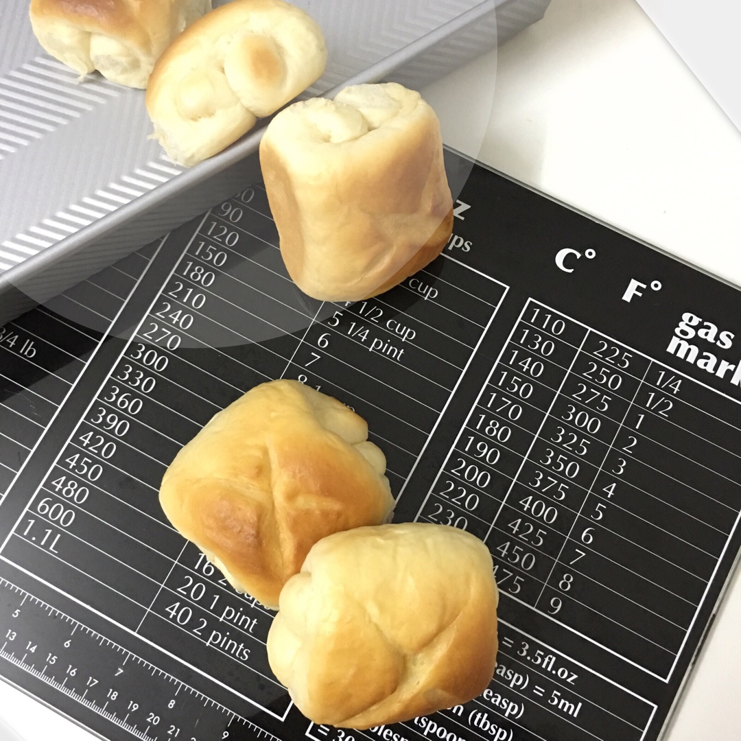 淡奶油老式面包