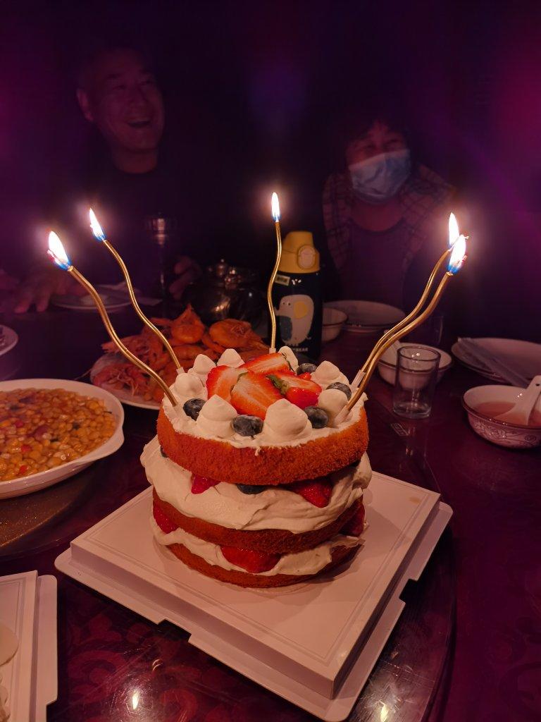 不塌不缩六寸戚风蛋糕