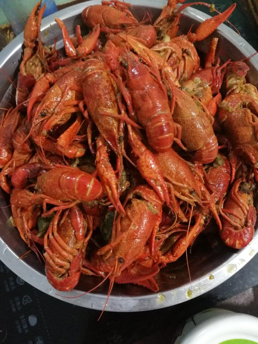 香辣小龙虾-超详细处理干净步骤！